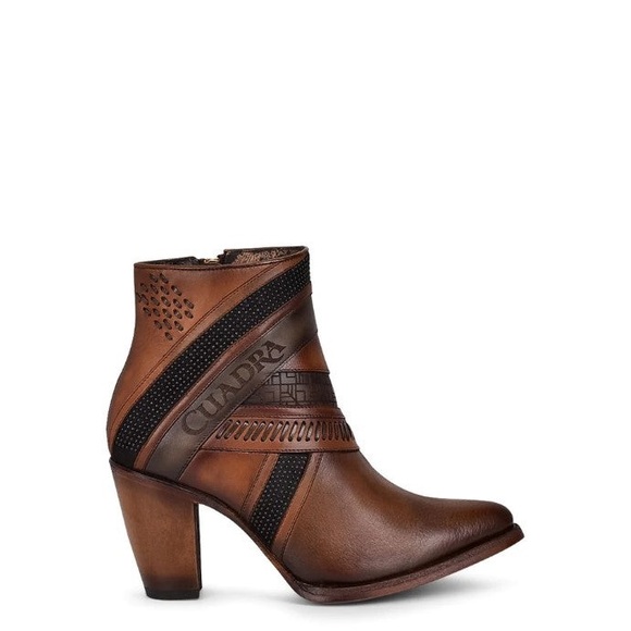 NIB Cuadra Genuine Leather Ankle Boot
